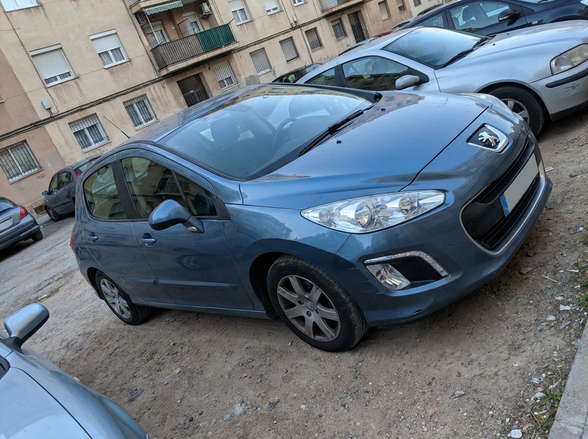 Peugeot 308 2013